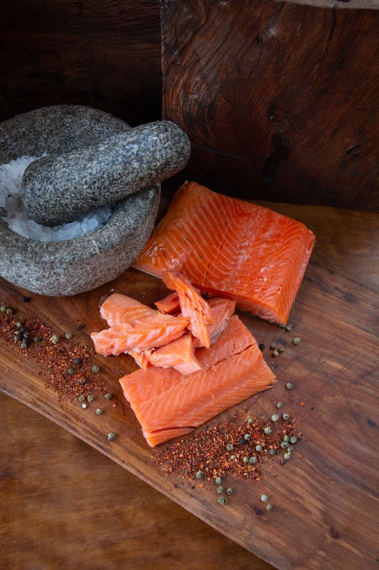 NUEVO! Filete Salmón del Pacífico Ahumado, Pieza de 1,200 grs aprox. ($33.900 precio x kg)