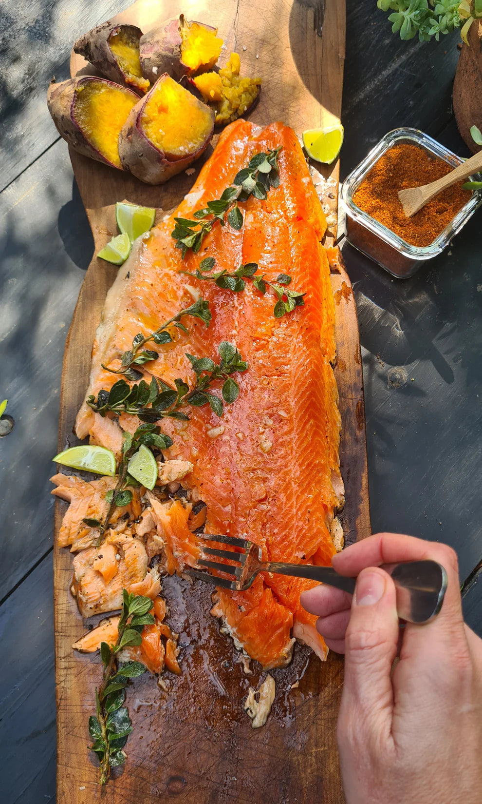 Filete Salmón Atlántico con Piel, Pieza de 1,3 Kg aprox. ($21.500 precio x kg)